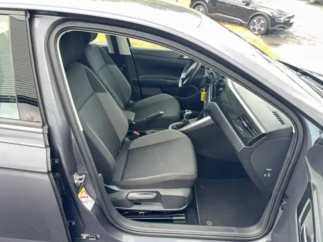 Volkswagen Polo 1.0 tsi 95 s&amp;s dsg7 — photo 9