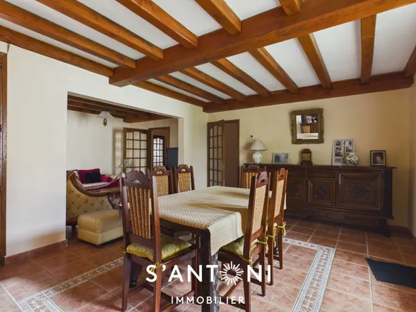 Maison 6 pièces 160 m²