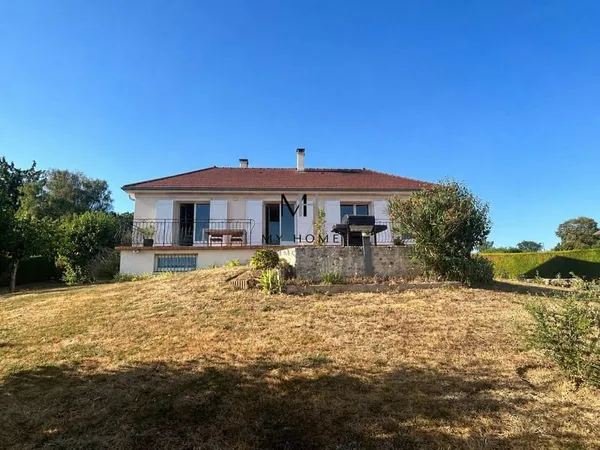 Maison de plain-pied 5 pièces 114 m²