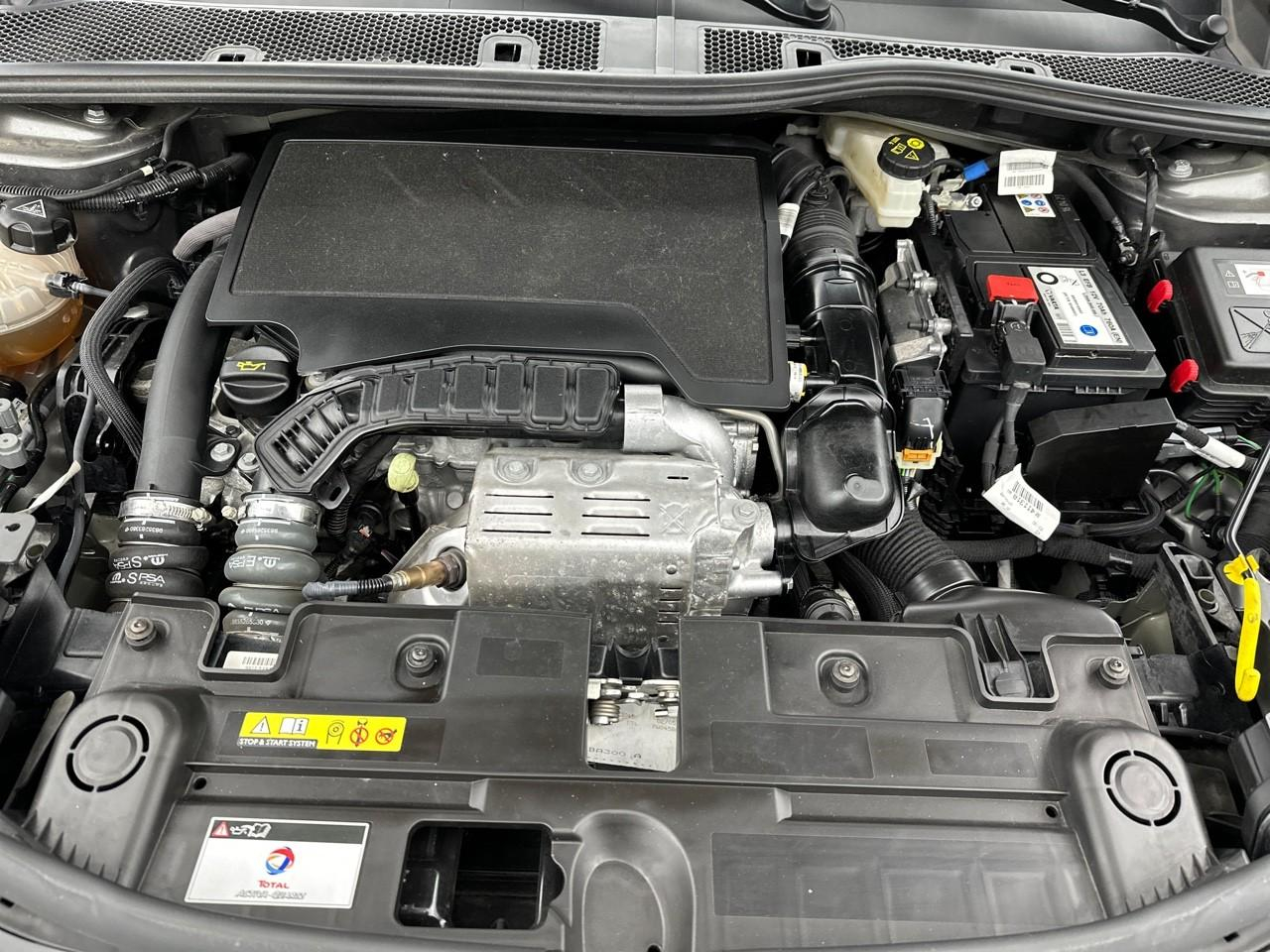 Ds Ds 3 crossback puretech 130 eat8 performance line+ — photo 13