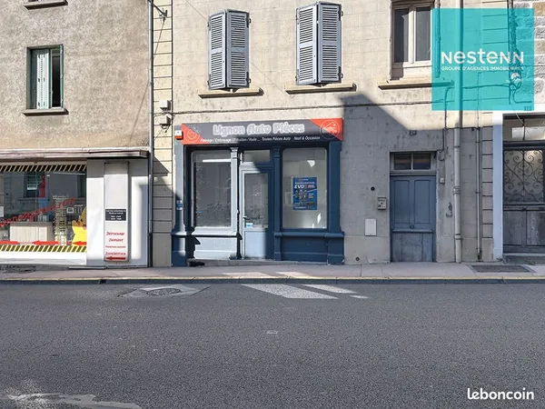 Local commercial 42 m² BOEN SUR LIGNON