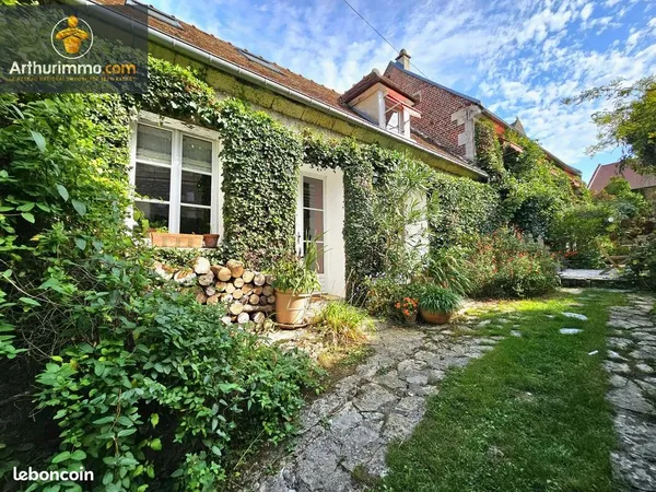 Longère 6 pièces 150 m²