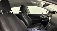Peugeot 308 1.2 PureTech 130ch E6.3 S&S Allure — photo 15