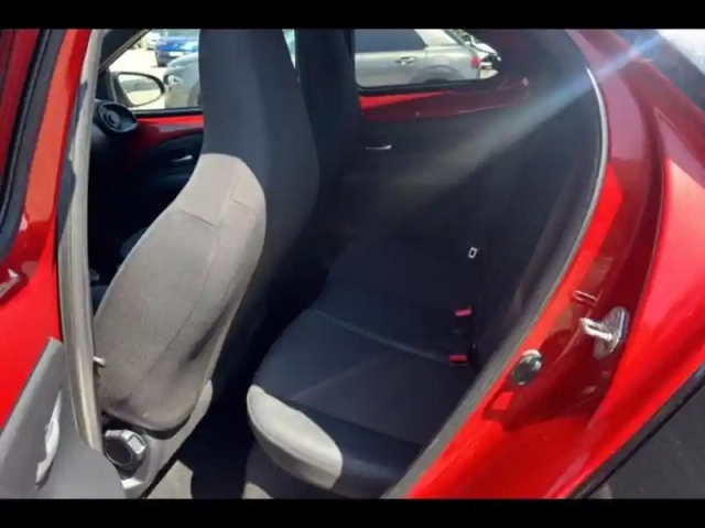 Toyota Aygo X 1.0 vvt-i 72ch collection s-cvt my24 — photo 11
