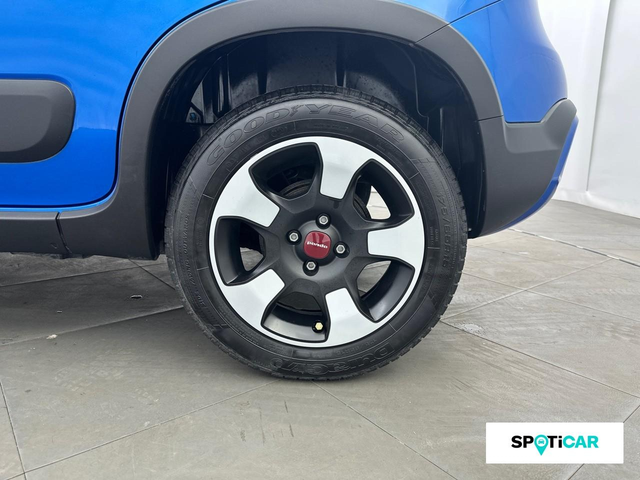 Fiat Panda 1.0 70ch bsg s&s  cross — photo 11