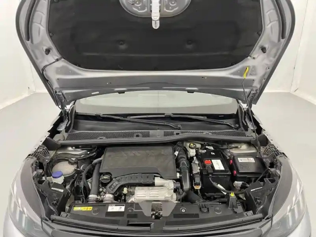 Peugeot 2008 puretech 130 s&amp;s eat8 — photo 87