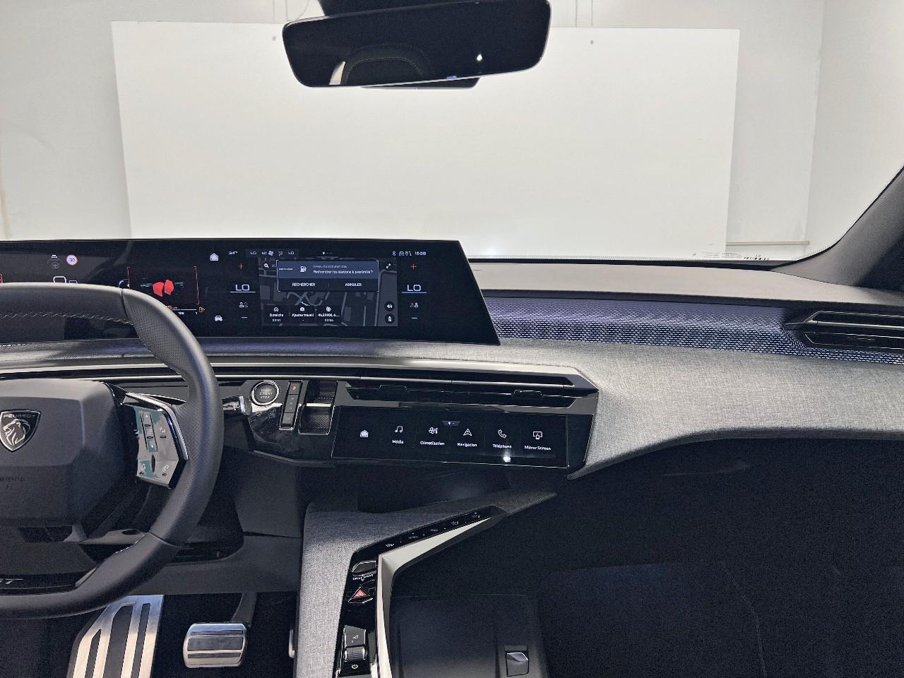 Peugeot 3008 hybrid 145 e-dcs6 gt — photo 8