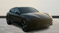 Porsche Cayenne Coupé 3.0 V6 470ch E-Hybrid — photo 3