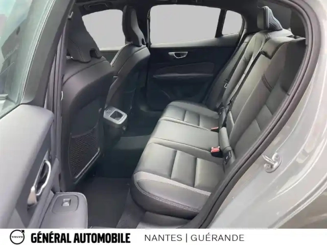 Volvo S60 b4 197 ch dct7 — photo 6