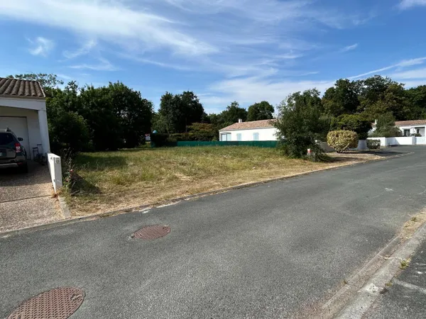 Belle opportunité t beau terrain constructible à vendre