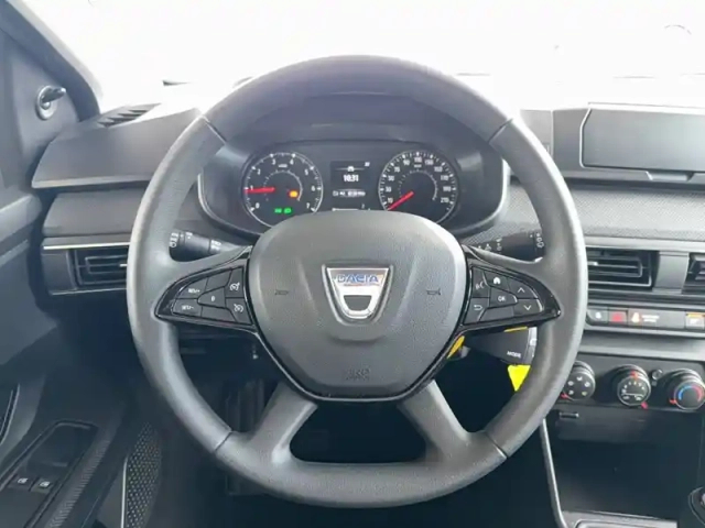 Dacia Sandero eco-g 100 - 22 — photo 3