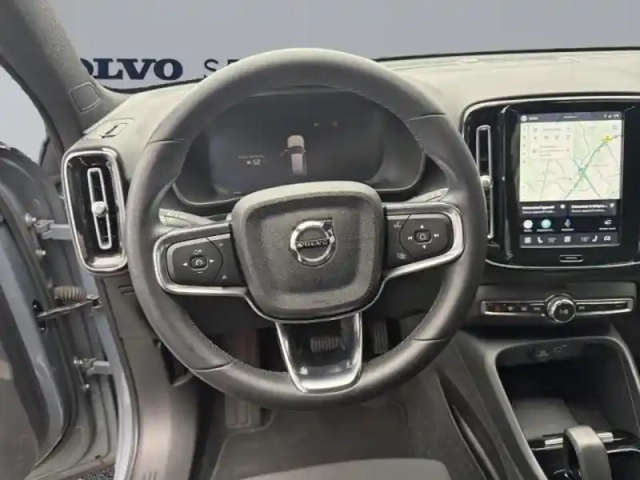 Volvo Xc40 recharge 238ch start — photo 12