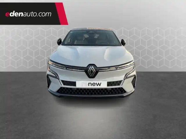 Renault Megane e-tech ev60 220 ch optimum charge — photo 8