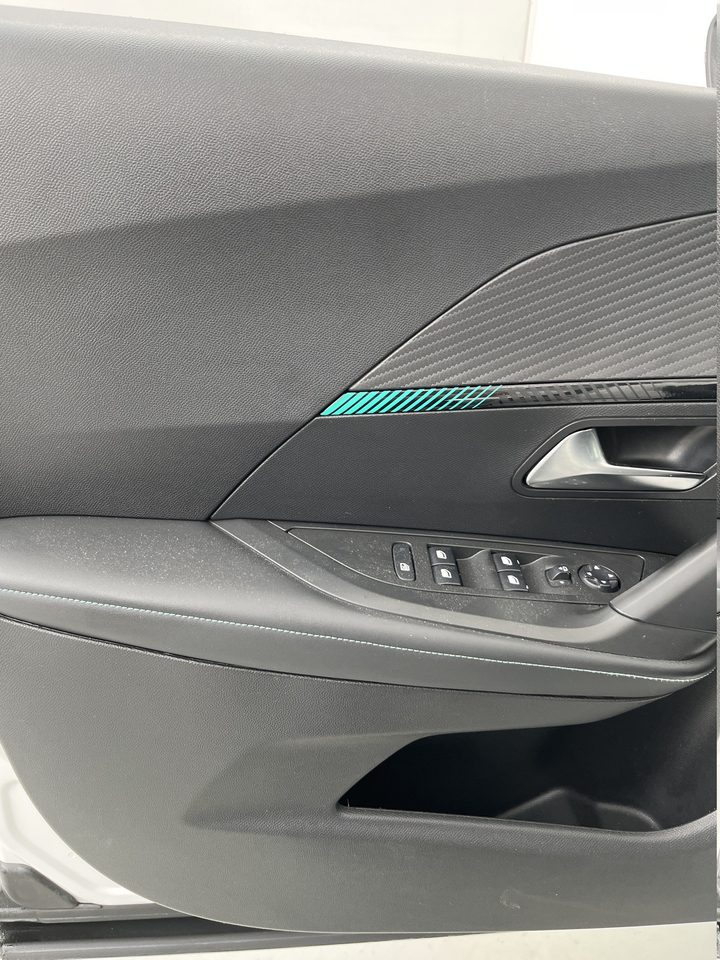 Peugeot 2008 — photo 39