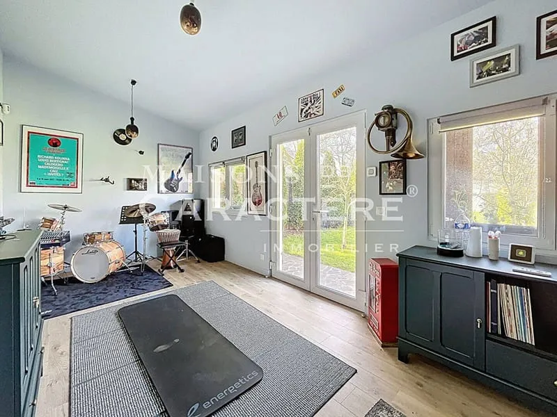 Photo 16