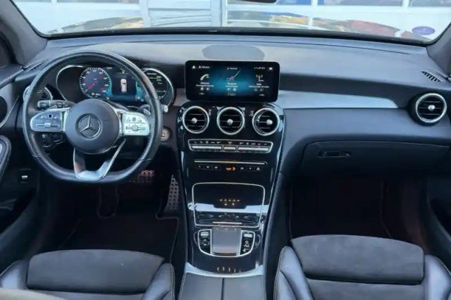 Mercedes Glc 300 de 9g-tronic 4matic — photo 12