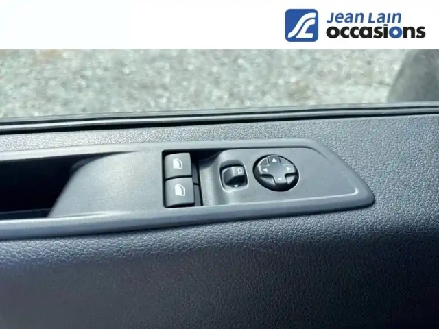 Opel Vivaro fgn taille m bluehdi 145 s&amp;s eat8 — photo 19