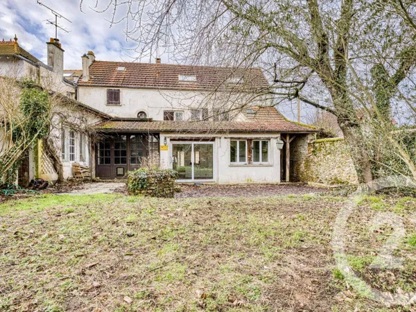 Maison 8 pièces 174 m²