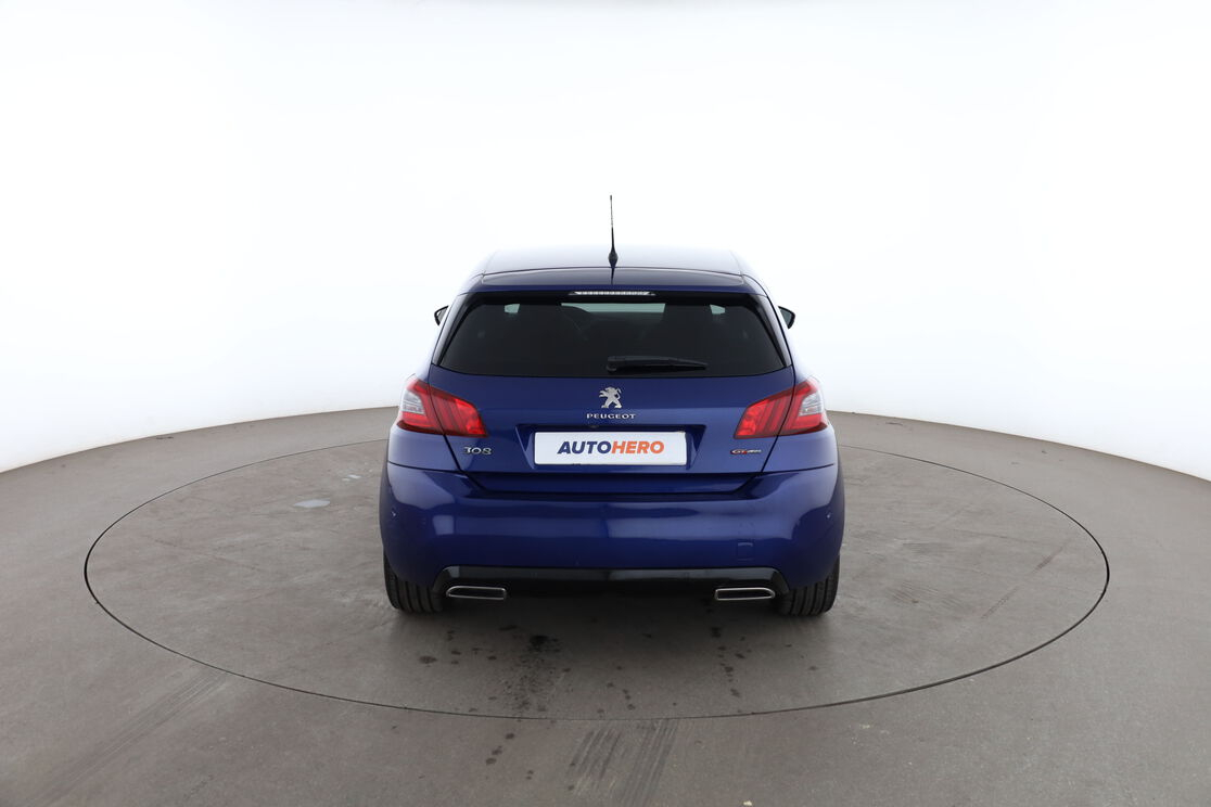 Peugeot 308 1.2 PureTech GT Line EAT8 — photo 4