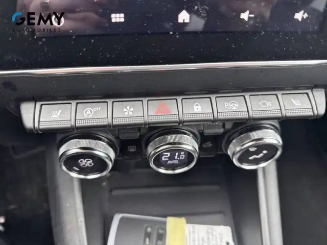 Renault Captur mild hybrid 160 edc — photo 26