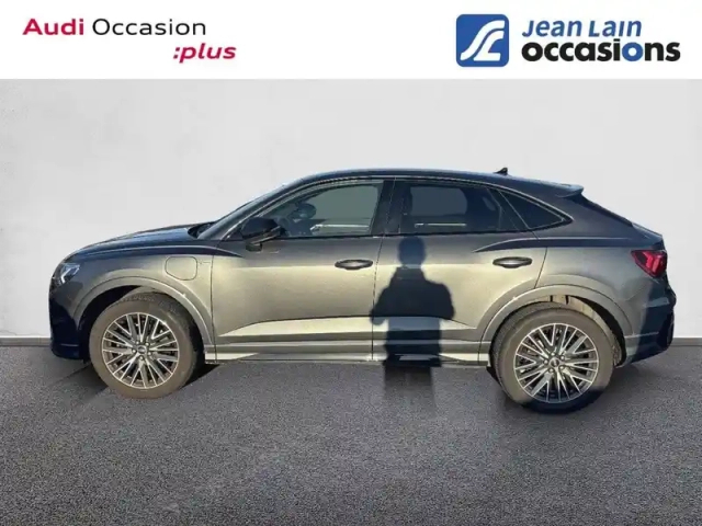 Audi Q3 sportback 45 tfsie  245 ch s tronic 6 — photo 8