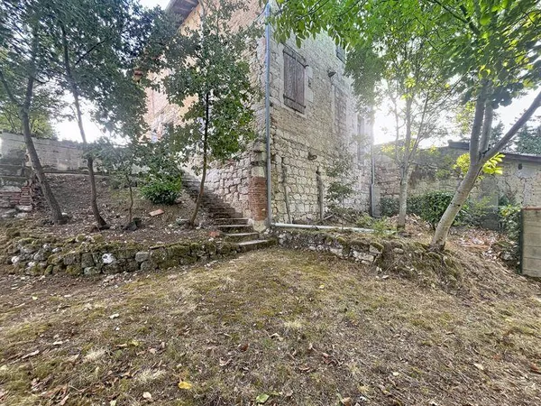 Maison 8 pièces 259 m²