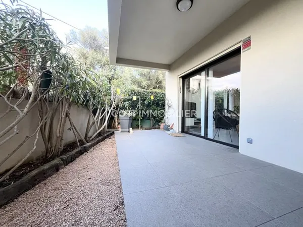 PROPRIANO - 2 PIECES AVEC JARDINET - 46.83m2