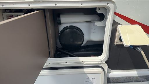 Ford Transit Challenger 2.2 TDCi 155 - Challenger Profilé Quartz – 2016 – 26987 km – Diesel – Boîte Manuelle — photo 52