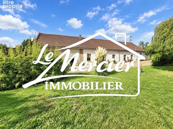 ferme type longère avec dépendances et prairies attenantes sur la commune de THIVENCELLE