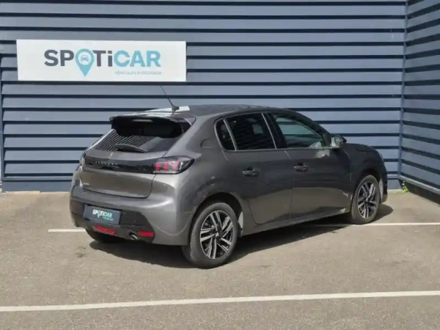 Peugeot 208 1.2 puretech 100ch s&amp;s allure eat8 — photo 3