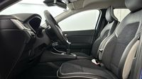 Renault Captur 1.0 TCe 90ch Techno — photo 12