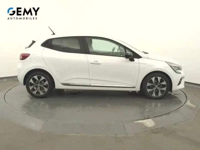 Renault Clio tce 90 — photo 44