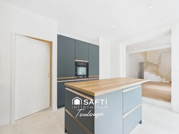 COLOMIERS CENTRE HISTORIQUE - RARE TRIPLEX AVEC TERRASSE DE 40 M²