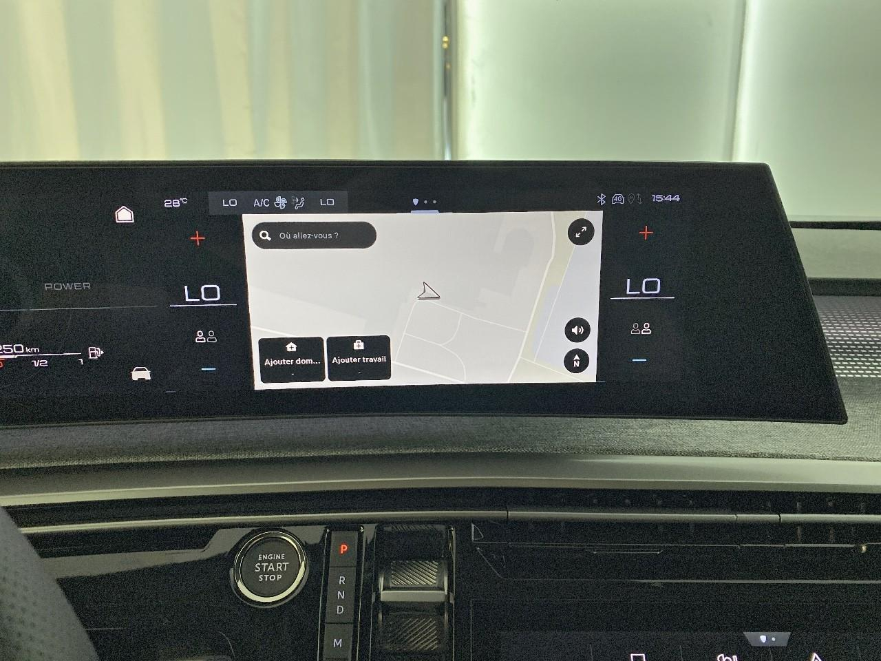 Peugeot 3008 hybrid 145 e-dcs6 gt — photo 14