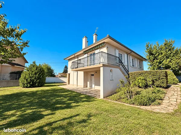 Maison 6 pièces 146 m²