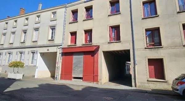 Local commercial 180 m²