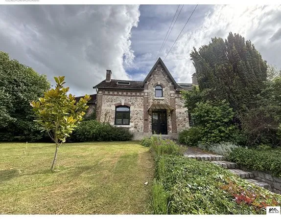 Maison 8 pièces 167 m²