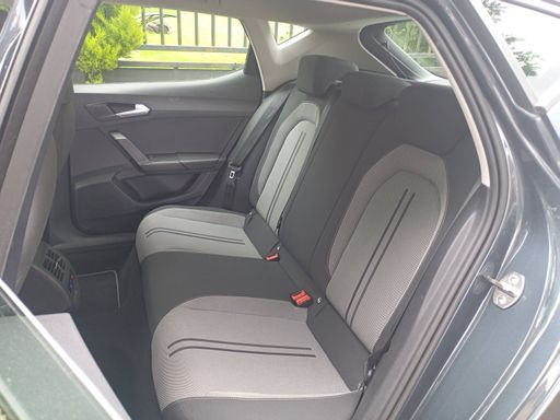 Seat Leon 2.0 TDi 150 DSG7 - Style Business – 2020 – 135803 km – Diesel – Boîte Automatique — photo 35