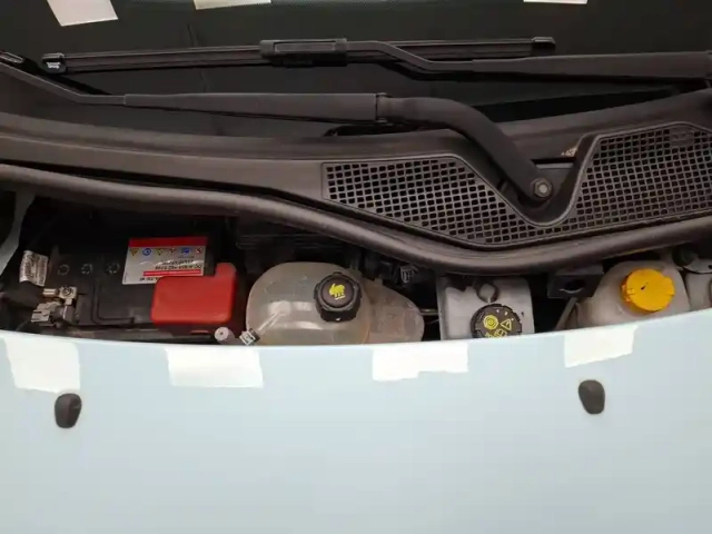 Renault Twingo iii sce 65 — photo 13
