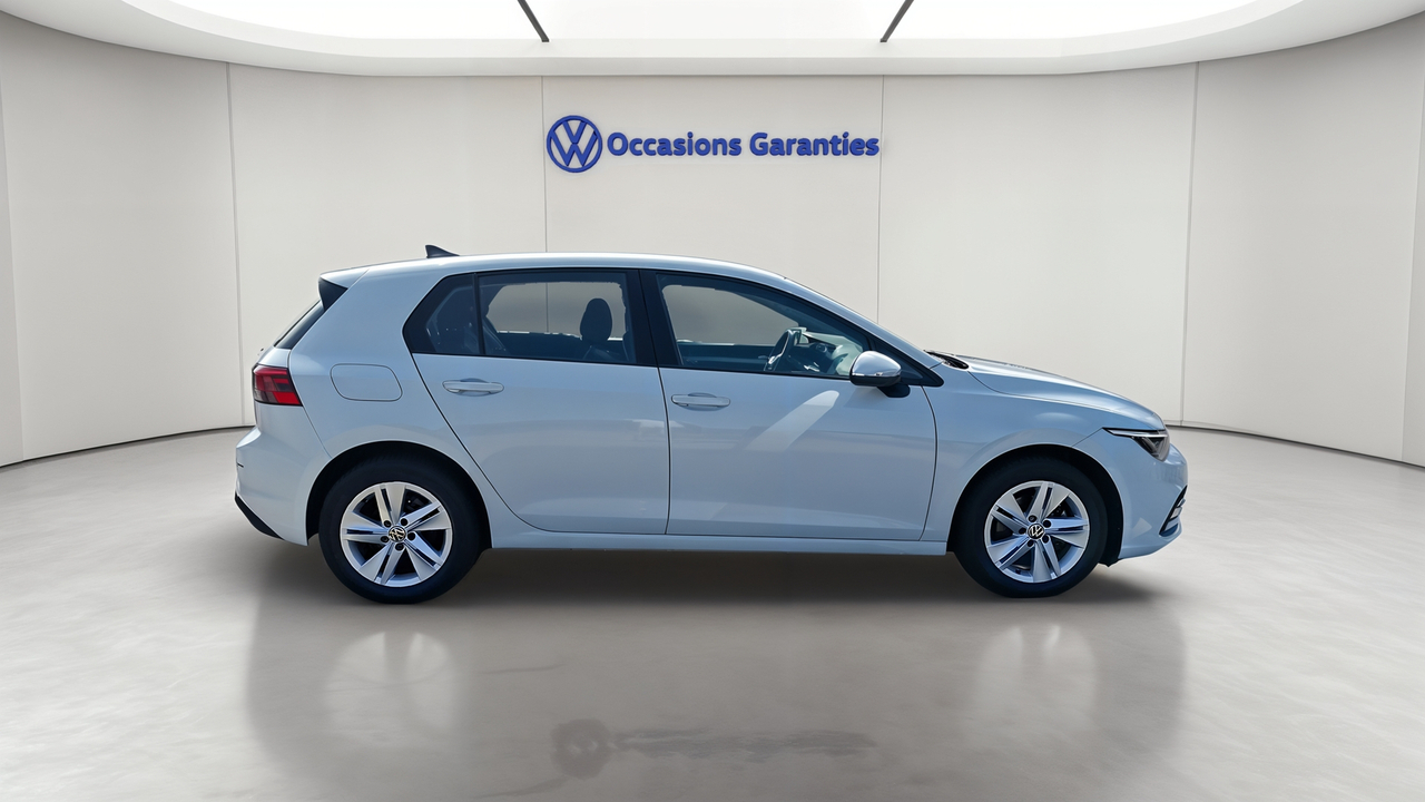 Volkswagen Golf 2.0 TDI SCR 115 DSG7 — photo 6