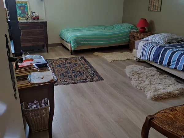 Loue chambre 12m² maison