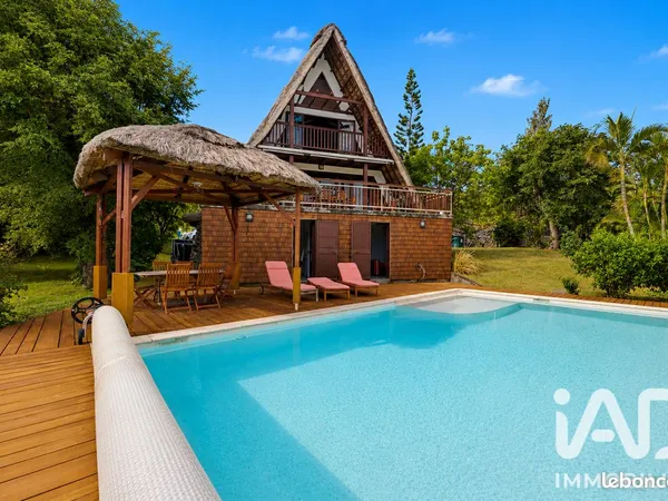 Propriété 7 pièces 180 m²