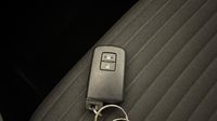 Toyota Yaris 100h Dynamic 5p RC19 — photo 16