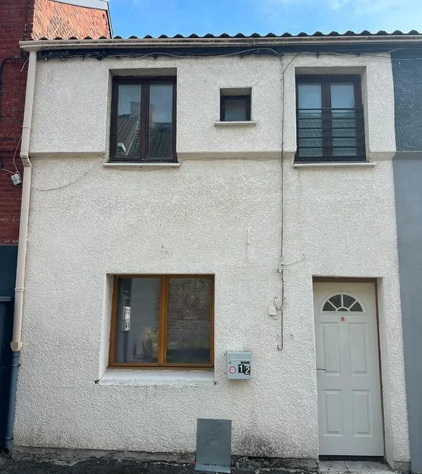 Photo 1