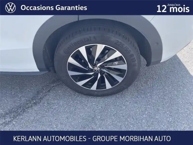Volkswagen T-Roc 1.5 etsi evo2 hybrid 150 ch dsg7 — photo 12