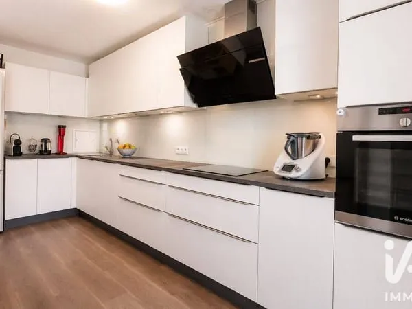 Appartement 4 pièces 82 m²