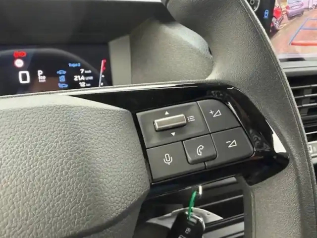 Peugeot Expert fgn m diesel 150 ch automatique — photo 51