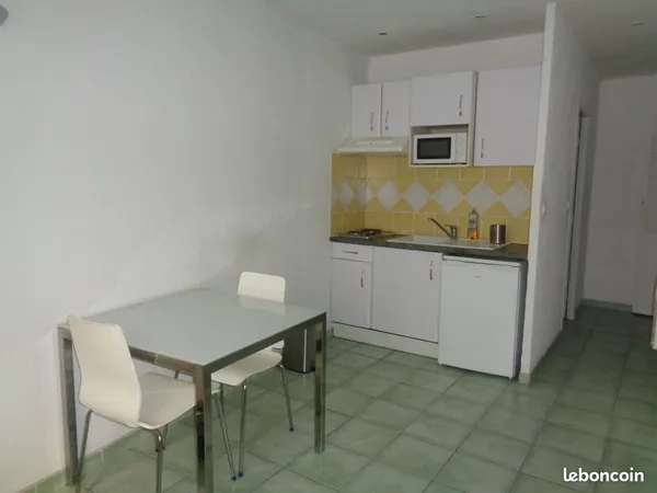 Appartement Location Aubagne 1p 20m² 600€