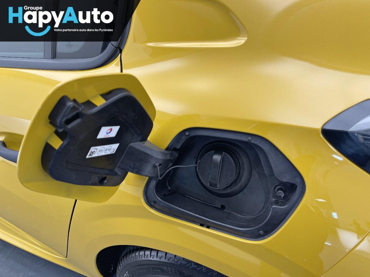 Peugeot 208 puretech 75 s&s bvm5 like — photo 19
