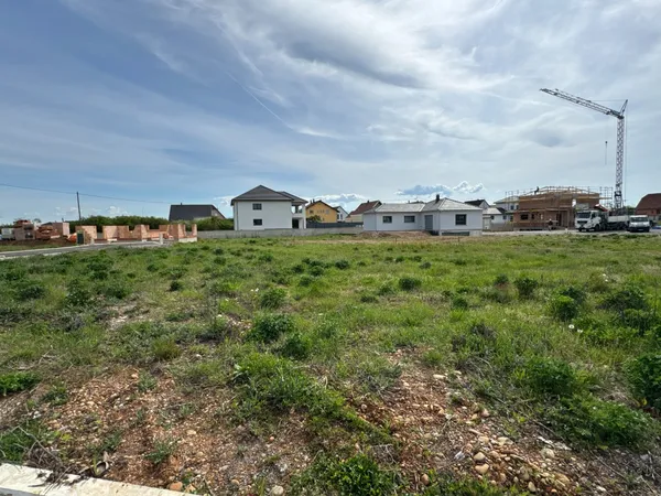 Terrain en individuel 301 m²